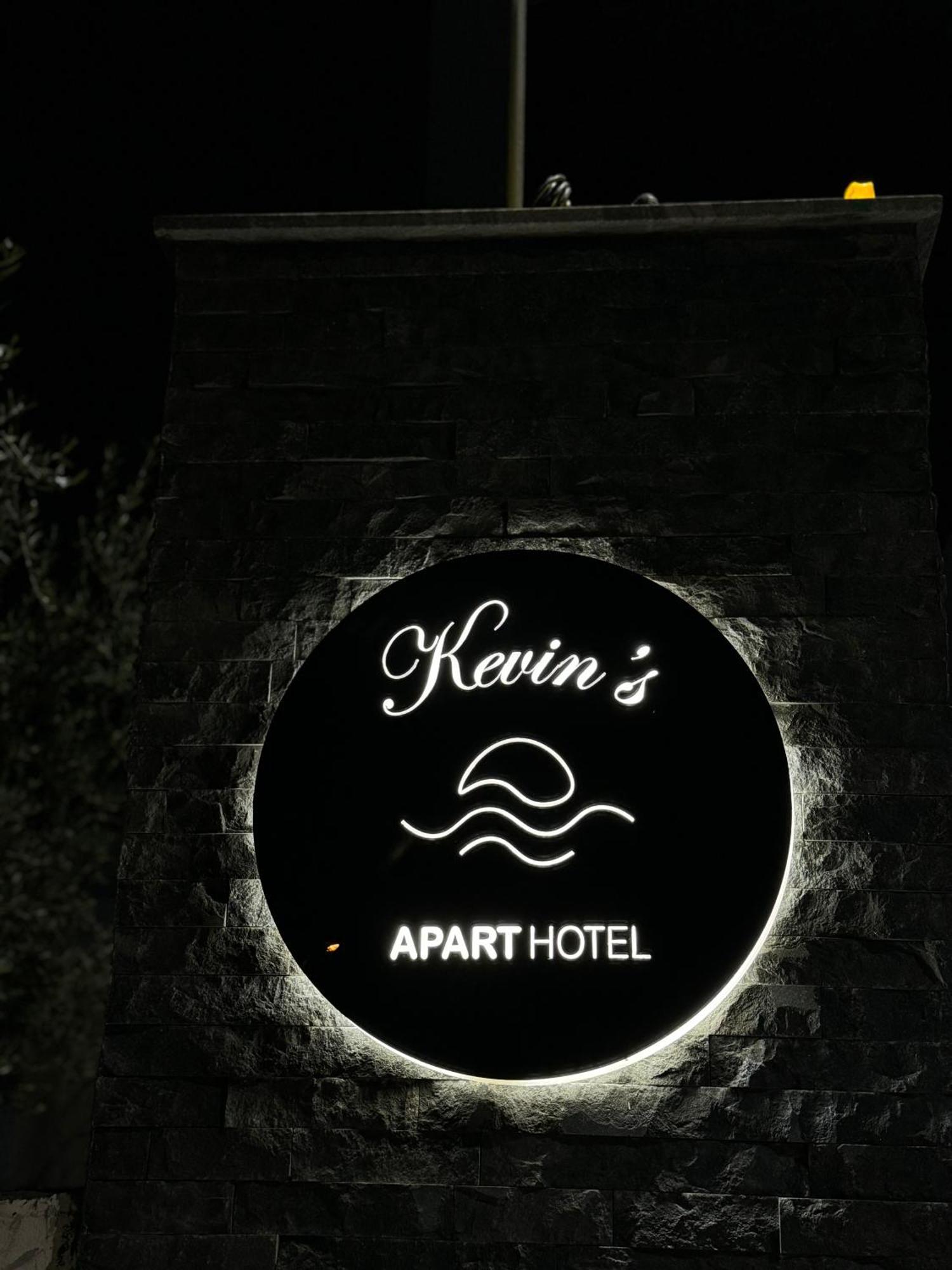 Kevin'S Aparthotel Vlorë Εξωτερικό φωτογραφία