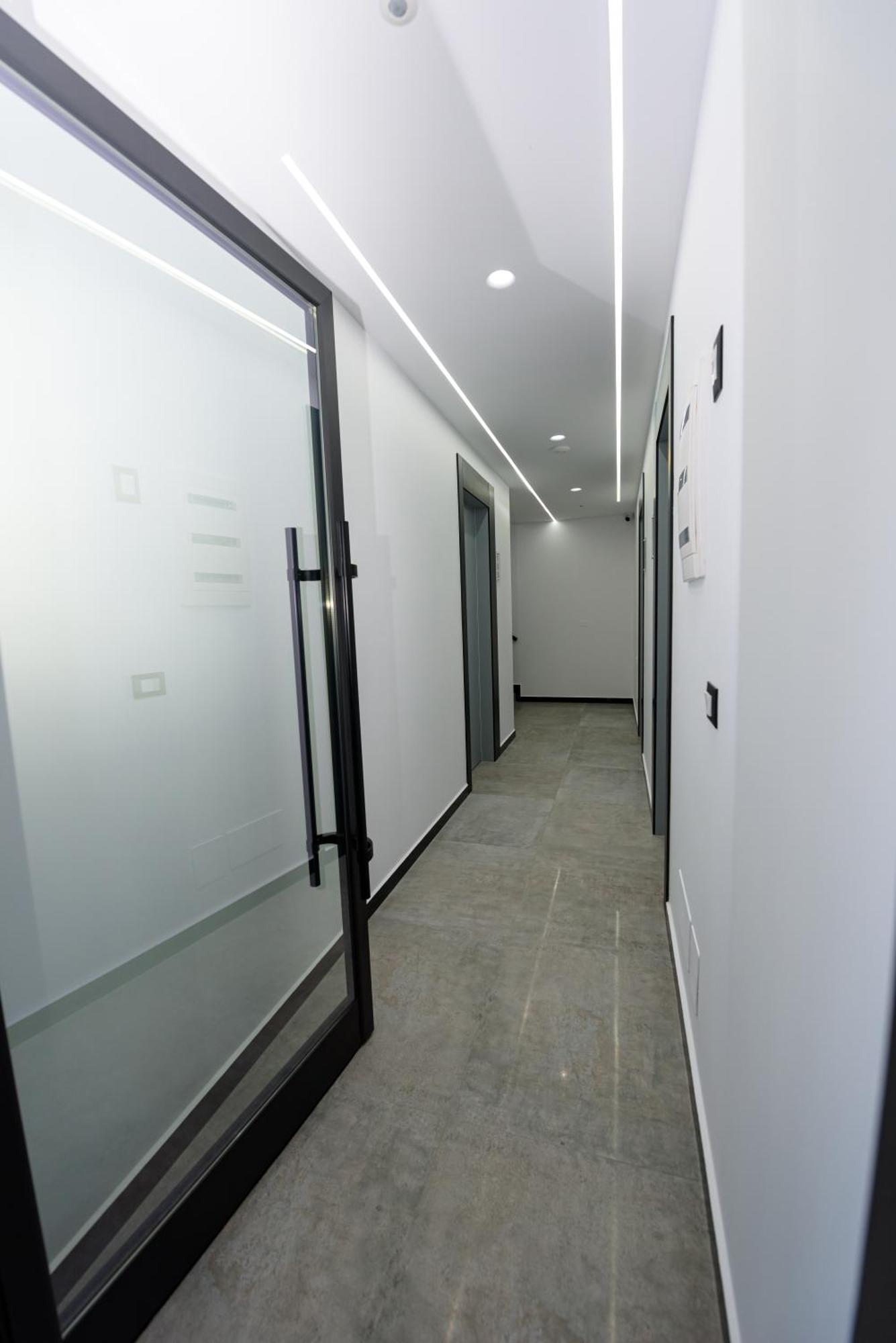 Kevin'S Aparthotel Vlorë Εξωτερικό φωτογραφία